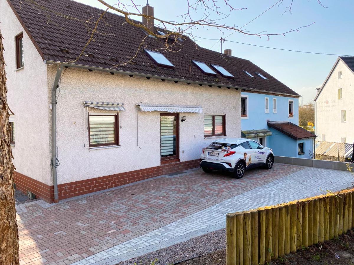 Apartments Rhona III Und IV Neunkirchen City Bagian luar foto
